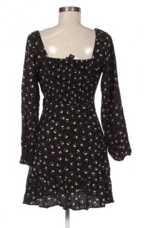 Рокля Monki, Размер S, Цвят Многоцветен, Цена 13,81 €