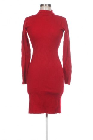 Ruha Morgan, Méret M, Szín Piros, Ár 12 349 Ft