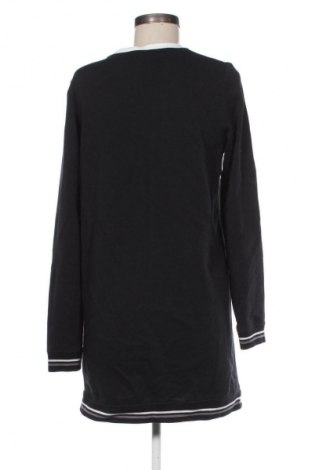 Рокля Nike, Размер S, Цвят Черен, Цена 42,00 €