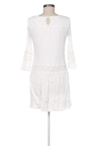 Рокля ONLY, Размер S, Цвят Бял, Цена 14,00 €