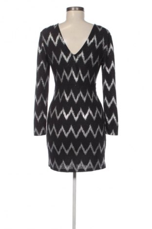 Šaty  ONLY, Velikost M, Barva Vícebarevné, Cena  759,00 Kč