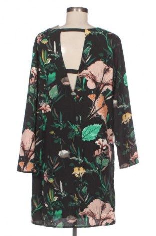Рокля ONLY, Размер M, Цвят Многоцветен, Цена 14,00 €