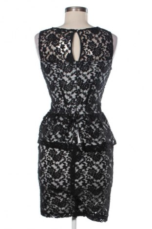 Рокля Oasis, Размер XS, Цвят Черен, Цена 72,00 €