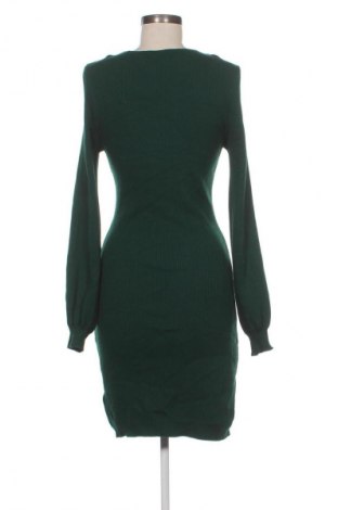 Рокля Page One, Размер M, Цвят Зелен, Цена 11,24 €