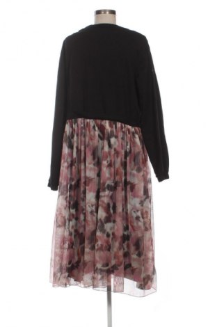 Ruha Paprika, Méret M, Szín Sokszínű, Ár 10 331 Ft