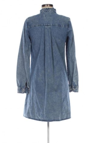 Sukienka Pieces, Rozmiar S, Kolor Niebieski, Cena 249,87 zł