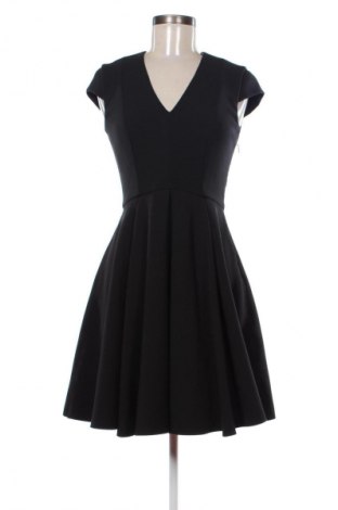 Šaty  Pinko, Veľkosť S, Farba Čierna, Cena  123,00 €