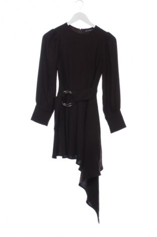 Šaty  Pretty Little Thing, Velikost XXS, Barva Hnědá, Cena  567,00 Kč