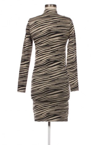 Ruha Primark, Méret S, Szín Sokszínű, Ár 10 049 Ft