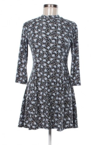 Рокля Primark, Размер M, Цвят Многоцветен, Цена 20,00 €