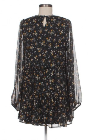 Φόρεμα Pull&Bear, Μέγεθος M, Χρώμα Πολύχρωμο, Τιμή 5,99 €
