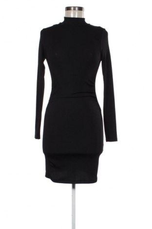 Φόρεμα Pull&Bear, Μέγεθος S, Χρώμα Μαύρο, Τιμή 5,99 €