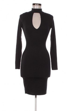 Rochie Pull&Bear, Mărime S, Culoare Negru, Preț 104,00 Lei