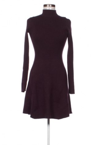 Рокля Reserved, Размер S, Цвят Лилав, Цена 20,00 €