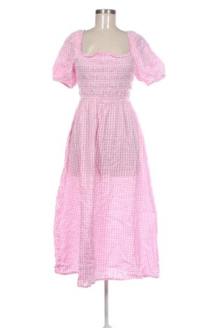 Рокля Reserved, Размер S, Цвят Розов, Цена 15,33 €