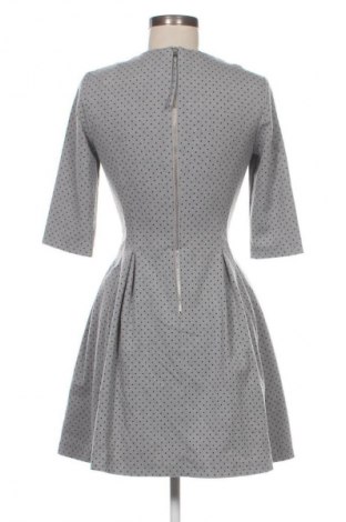 Šaty  Reserved, Velikost XS, Barva Vícebarevné, Cena  565,00 Kč