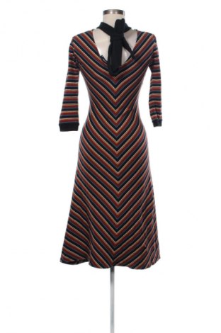 Рокля Reserved, Размер M, Цвят Многоцветен, Цена 19,94 €