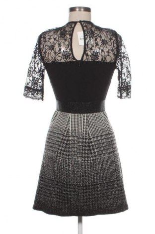 Рокля Rinascimento, Размер XS, Цвят Многоцветен, Цена 49,59 €