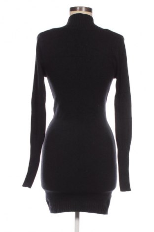 Рокля Rinascimento, Размер M, Цвят Черен, Цена 41,93 €