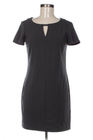 Šaty  S.Oliver, Velikost M, Barva Šedá, Cena  299,00 Kč