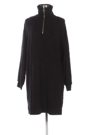 Šaty  S.Oliver, Velikost M, Barva Černá, Cena  729,00 Kč