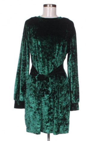 Рокля SHEIN, Размер M, Цвят Зелен, Цена 7,66 €