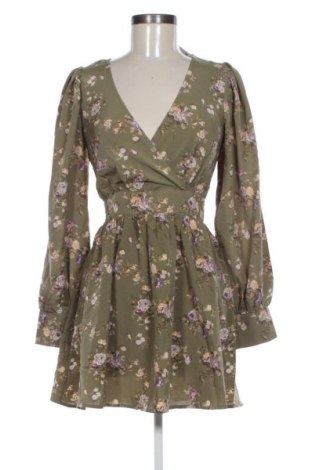 Рокля SHEIN, Размер XS, Цвят Многоцветен, Цена 6,64 €