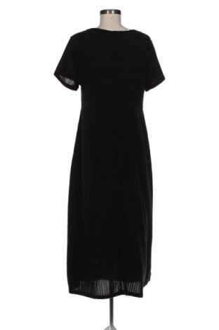 Рокля SHEIN, Размер XL, Цвят Черен, Цена 19,95 €