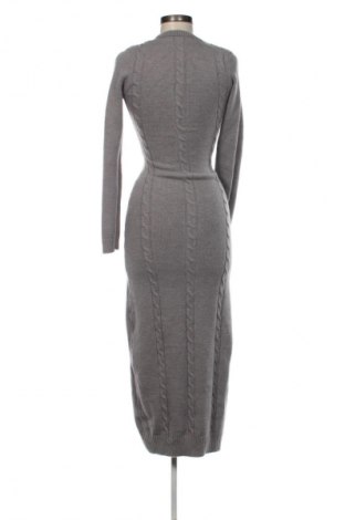 Rochie SHEIN, Mărime M, Culoare Gri, Preț 123,99 Lei