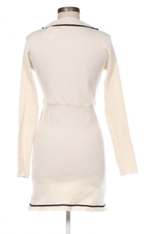 Рокля SHEIN, Размер M, Цвят Многоцветен, Цена 20,00 €