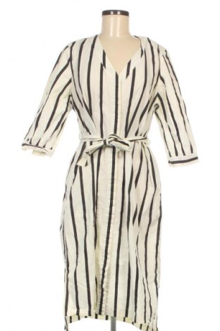 Рокля Selected, Размер M, Цвят Многоцветен, Цена 42,01 €