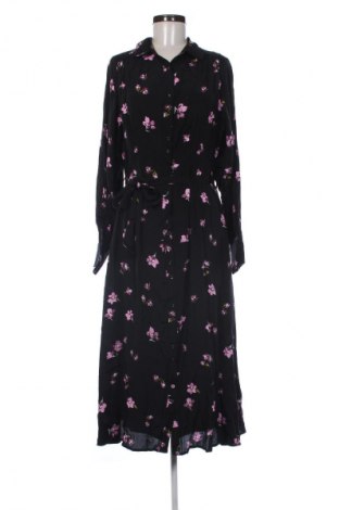 Šaty  Selected Femme, Velikost M, Barva Vícebarevné, Cena  439,00 Kč