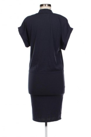 Sukienka Selected Femme, Rozmiar S, Kolor Niebieski, Cena 135,68 zł