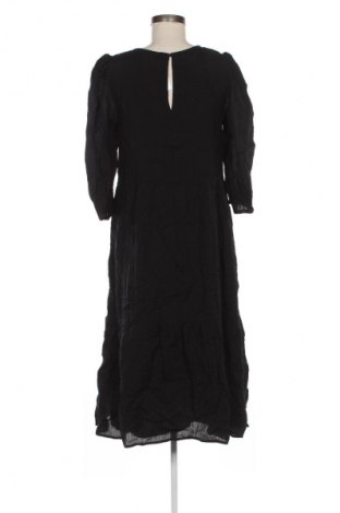 Sukienka Selected Femme, Rozmiar M, Kolor Czarny, Cena 110,99 zł