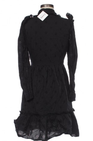 Рокля Selected Femme, Размер M, Цвят Черен, Цена 32,00 €