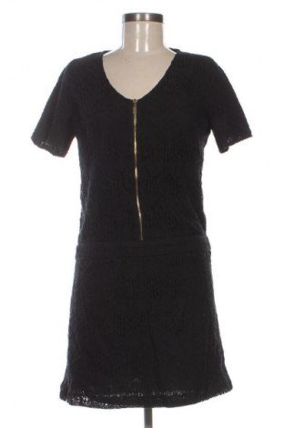 Рокля Sezane X La Redoute, Размер S, Цвят Черен, Цена 24,54 €