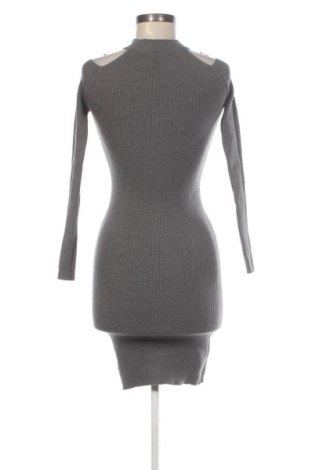 Šaty  Shk, Velikost S, Barva Šedá, Cena  565,00 Kč