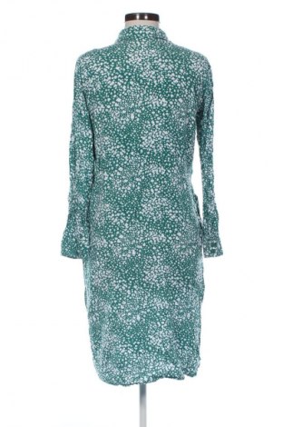 Рокля Sinsay, Размер XL, Цвят Многоцветен, Цена 9,71 €