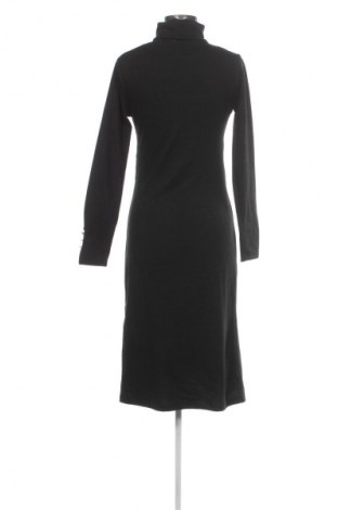 Šaty  Sinsay, Velikost M, Barva Černá, Cena  249,00 Kč