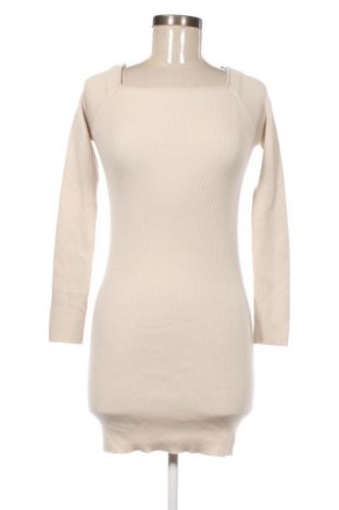 Φόρεμα Stradivarius, Μέγεθος S, Χρώμα  Μπέζ, Τιμή 10,99 €