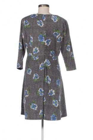 Šaty  Sweet Miss, Velikost L, Barva Vícebarevné, Cena  567,00 Kč