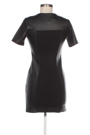 Рокля Tally Weijl, Размер M, Цвят Черен, Цена 20,00 €