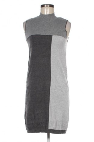 Ruha Target, Méret XL, Szín Szürke, Ár 5 859 Ft