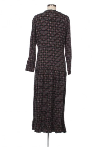 Рокля Tatuum, Размер L, Цвят Многоцветен, Цена 42,00 €