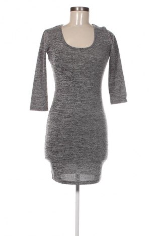 Šaty  Terranova, Velikost S, Barva Šedá, Cena  129,00 Kč