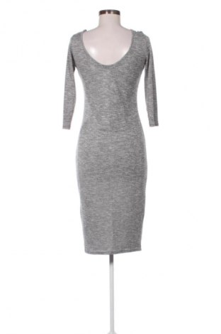 Рокля Terranova, Размер L, Цвят Сив, Цена 19,97 €