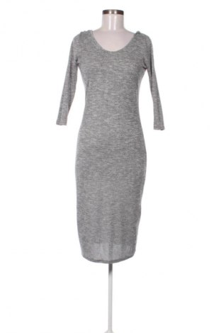 Рокля Terranova, Размер L, Цвят Сив, Цена 19,97 €