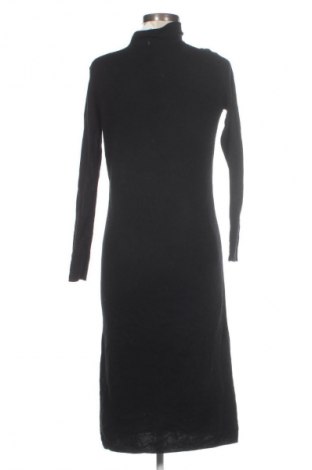 Ruha Tezenis, Méret S, Szín Fekete, Ár 10 049 Ft