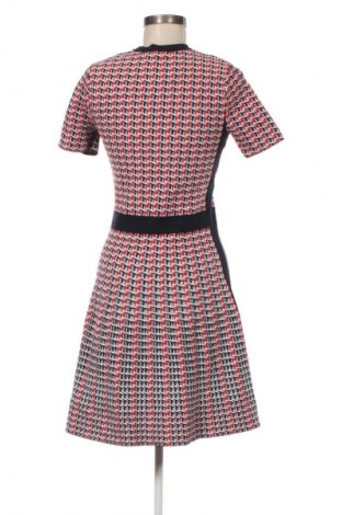 Рокля Tommy Hilfiger, Размер M, Цвят Многоцветен, Цена 35,27 €