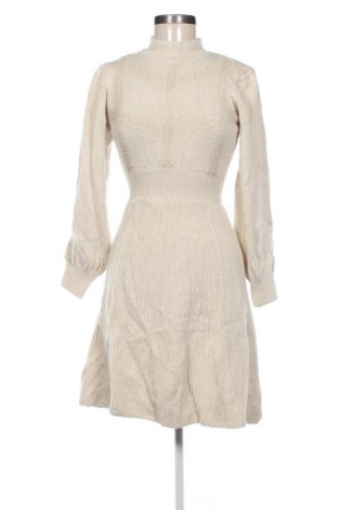 Sukienka Trendyol, Rozmiar S, Kolor ecru, Cena 232,99 zł